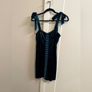 Mini Velvet dress with tie strap